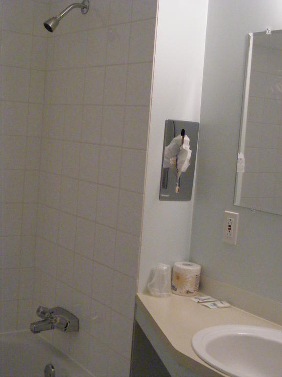 Rivière-la-Madeleine Hotel Motel Bon Accueil חדר תמונה